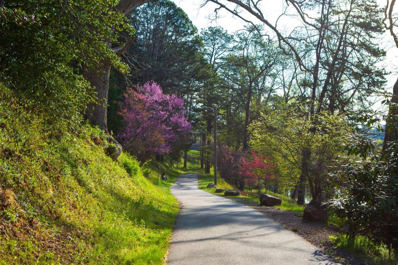 The Terrace Hotel At Lake Junaluska Exterior photo